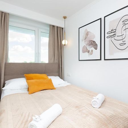 Metro Marymont Apartment By Noclegi Renters วอร์ซอ ภายนอก รูปภาพ